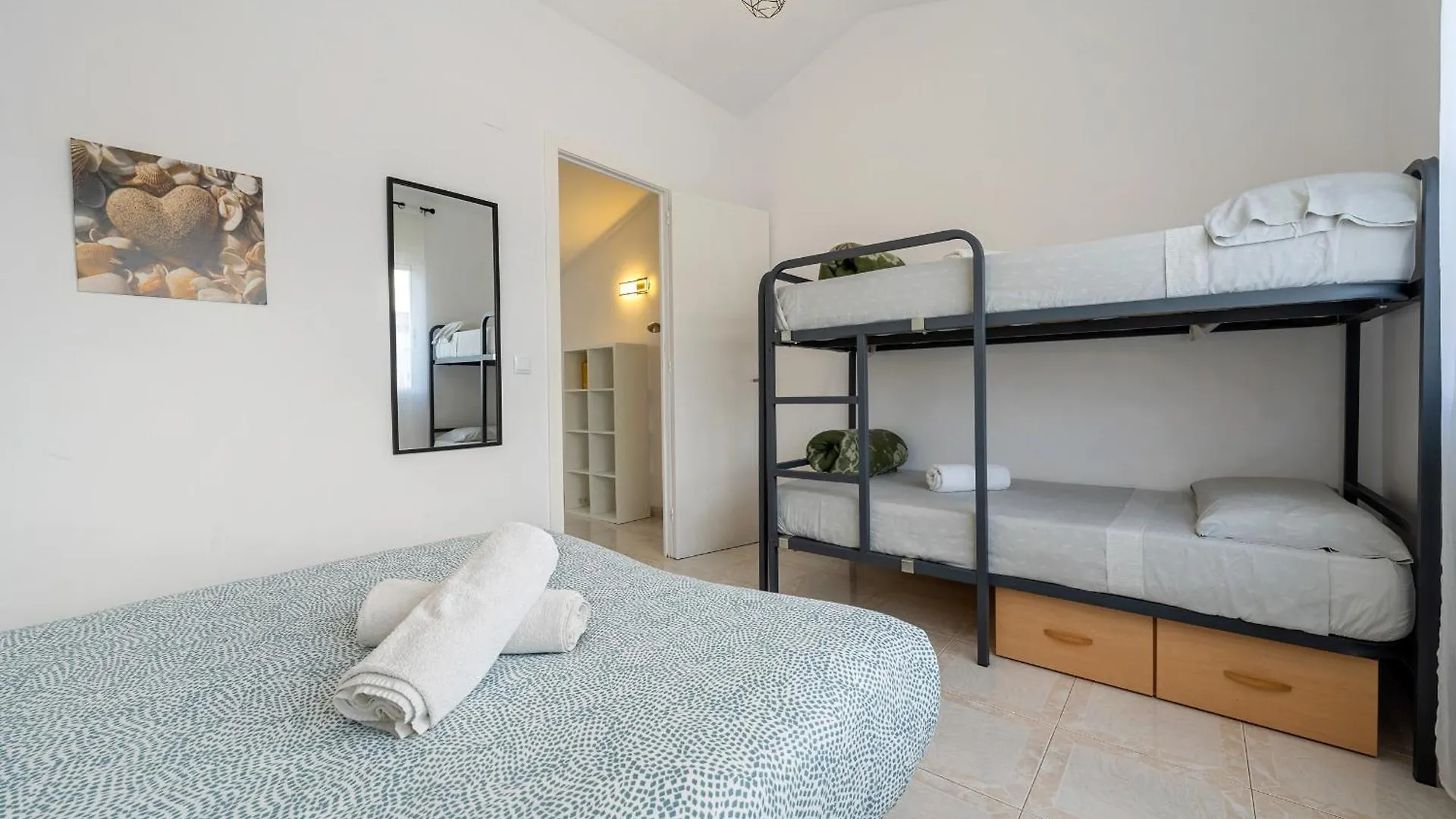 Hauzify I Casa Gala Placidia Creixell